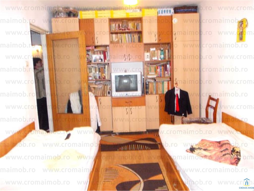 Vanzare apartament 3 camere in Ploiesti, zona Malu Rosu