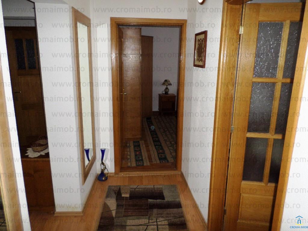 Apartament 2 camere de inchiriat in Ploiesti, zona Piata Mihai Viteazu