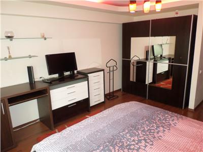 Apartament 2 camere lux de inchiriat in Ploiesti, zona Ultracentrala