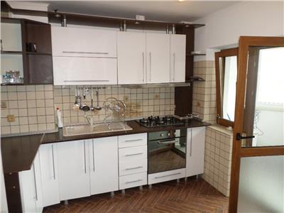 Apartament 2 camere lux de inchiriat in Ploiesti, zona Ultracentrala