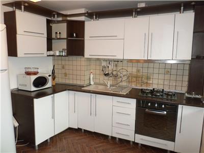 Apartament 2 camere lux de inchiriat in Ploiesti, zona Ultracentrala