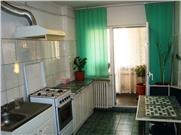 CromaImobPloiesti: Vanzare Apartament 3 camere, zona Ultracentrala