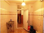 Inchiriere apartament 3 camere, Ploiesti, zona Enachita Vacarescu