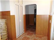 Inchiriere apartament 3 camere, Ploiesti, zona Enachita Vacarescu