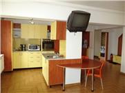 Vanzare apartament 3 camere, Ploiesti, zona Centrala