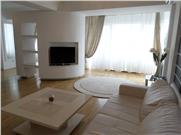 Inchiriere apartament 3 camere de lux, Ploiesti, zona Ultracentrala