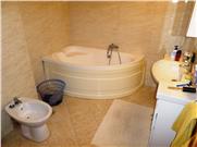 Vanzare apartament de Lux, 3 camere in Ploiesti, zona Cantacuzino