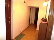 Vanzare apartament 3 camere, Ploiesti, zona Eroilor