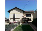Inchiriere vila de lux 6 camere in Ploiesti, zona Gageni