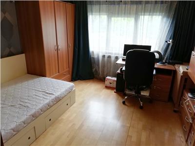 CromaImob - Inchiriere apartament 4 camere, in Ploiesti, zona Gheorghe Doja