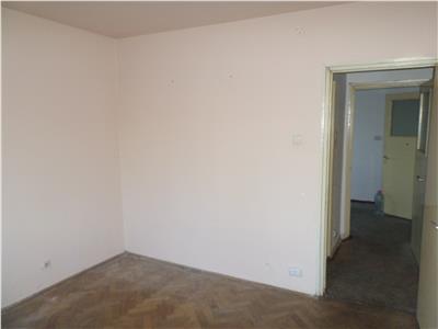 CromaImob Vanzare apartament 2 camere, zona Nord