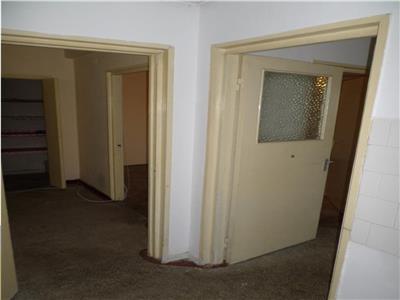 CromaImob Vanzare apartament 2 camere, zona Nord