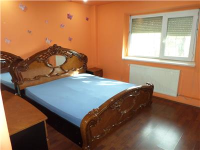 Apartament 3 camere vanzare in Ploiesti, zona Eroilor
