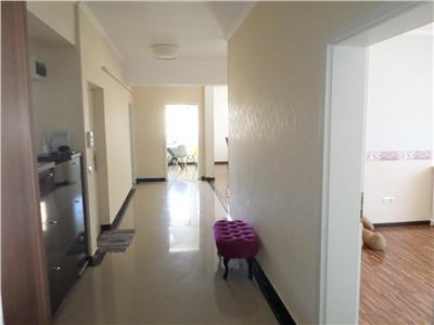 CromaImob Inchiriere apartament 3 camere, de lux, zona 9 Mai