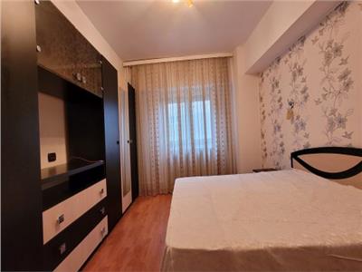 Vanzare apartament 3 camere spatios in Ploiesti, zona centrala, priveliste excelenta