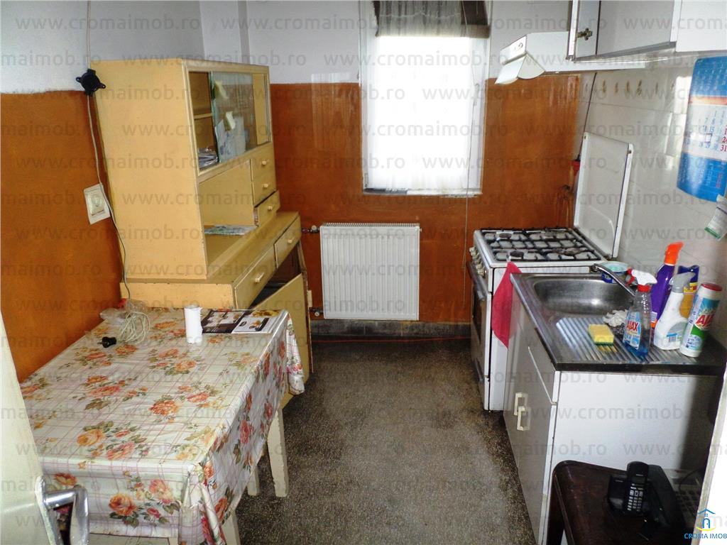 Vanzare apartament 2 camere in Ploiesti, zona Bobalna