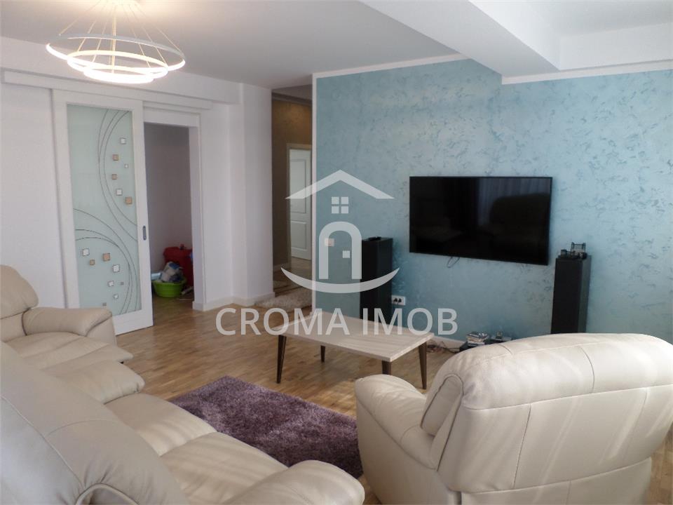 Croma Imob Inchiriere apartament 3 camere, de lux, zona Piata Mihai Viteazul
