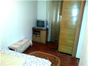 Vanzare apartament 2 camere zona Malu Rosu