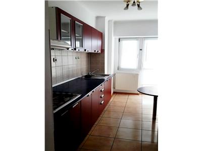 Croma Imob - Inchiriere apartament 3 camere zona Ultracentral