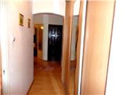 Vanzare apartament 3 camere Ploiesti, zona 9 Mai