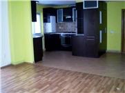 Vanzare apartament 3 camere zona 9 Mai