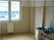 Apartament 3 camere de inchiriat Ploiesti, zona Ultracentral