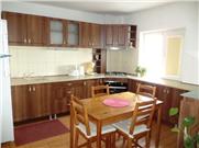 Inchiriere apartament 3 camere, Ploiesti, zona Ultracentrala