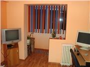 Apartament 3 camere de vanzare in Ploiesti, zona Democratiei