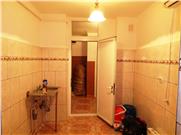 Vanzare apartament 3 camere, Ploiesti, zona Enachita Vacarescu