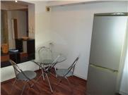 Inchiriere apartament 3 camere, Ploiesti, zona Ultracentrala