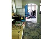 Vanzare casa 2 camere in Ploiest, zona Romana
