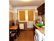 Apartament 3 camere de inchiriat in Ploiesti, zona Centrala