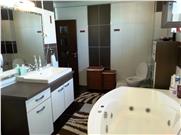 Inchiriere vila de lux 6 camere in Ploiesti, zona Gageni