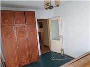 Vanzare apartament 3 camere foarte spatios Ploiesti Baraolt