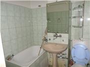 Vanzare apartament 3 camere foarte spatios Ploiesti Baraolt