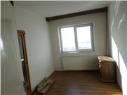 Vanzare apartament 3 camere foarte spatios Ploiesti Baraolt