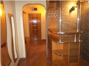 Inchiriere apartament 3 camere in Ploiesti, zona Vest