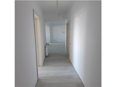 CromaImob - Vanzare apartament 4 camere in bloc nou, zona 9 Mai