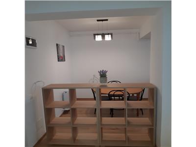 Inchiriere apartament modern 2 camere bloc nou