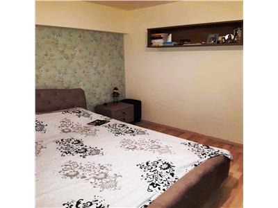 Vanzare apartament 3 camere in Ploiesti, zona Vest