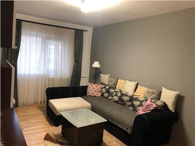 Apartament 3 camere de inchiriat in Ploiesti, zona 9 Mai