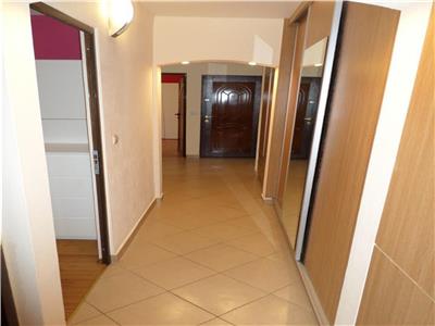 Apartament 3 camere de inchiriat in Ploiesti, zona Republicii