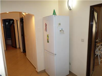 Apartament 3 camere de inchiriat in Ploiesti, zona Republicii