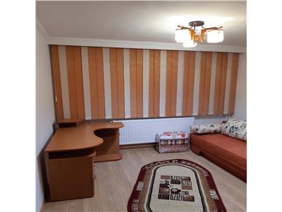 Croma Imob Inchiriere apartament 2 camere, zona Republicii