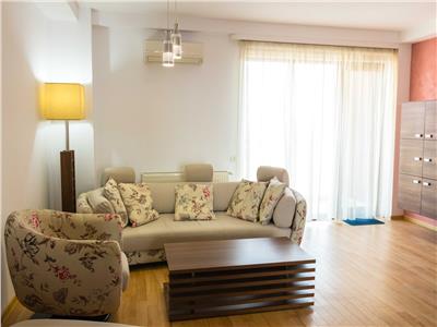 Cromaimob - Inchiriere apartament 3 camere, in Ploiesti, lux, zona Ultracentral