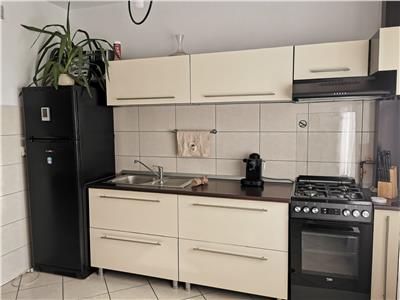 Apartament 3 camere de inchiriat, zona Cantacuzino