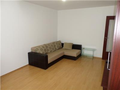 Apartament 2 camere de inchiriat, zona Vest