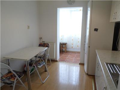 Apartament 2 camere de inchiriat, zona Vest