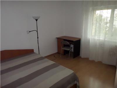 Apartament 2 camere de inchiriat, zona Vest