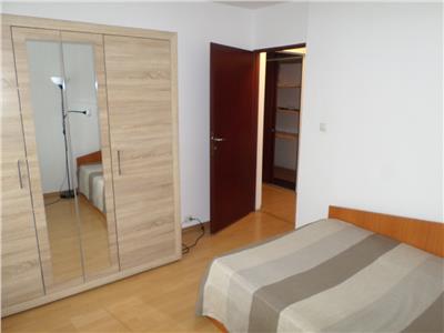 Apartament 2 camere de inchiriat, zona Vest